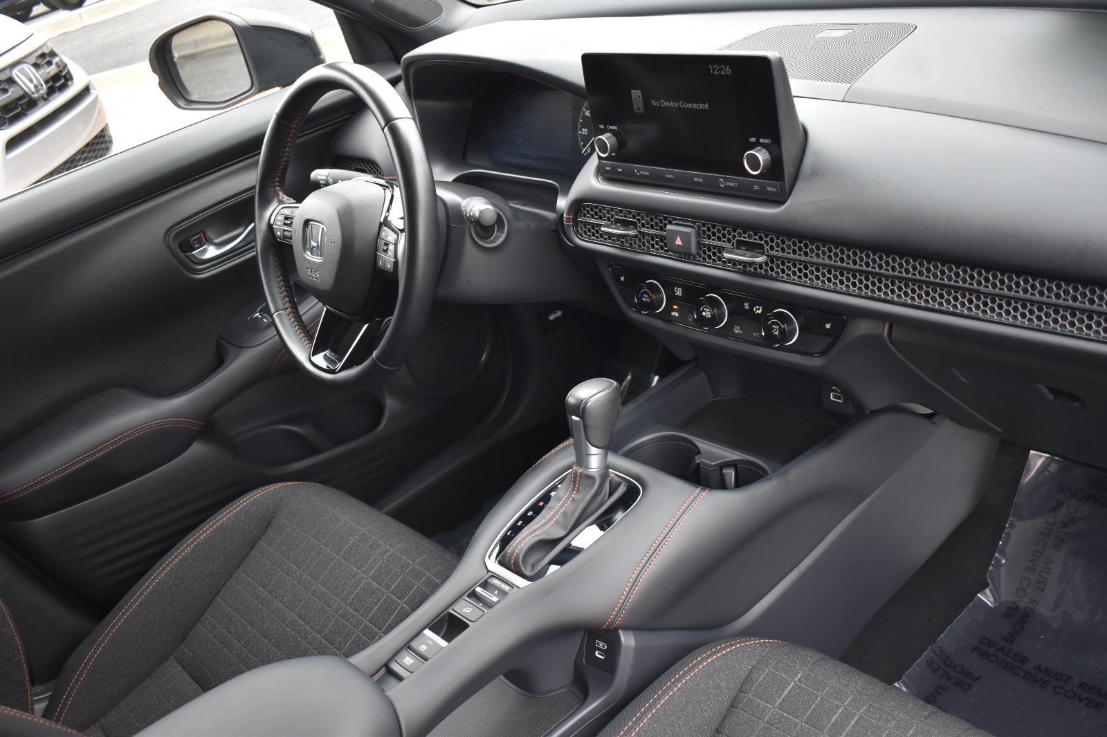 2025 Honda HR-V Sport - Photo 12