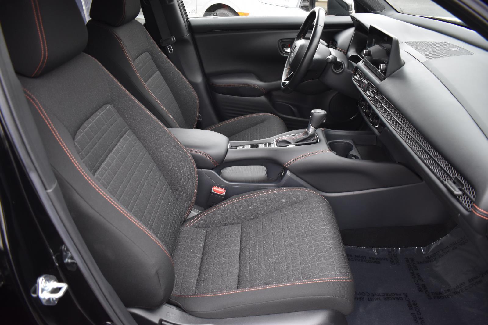 2025 Honda HR-V Sport - Photo 13