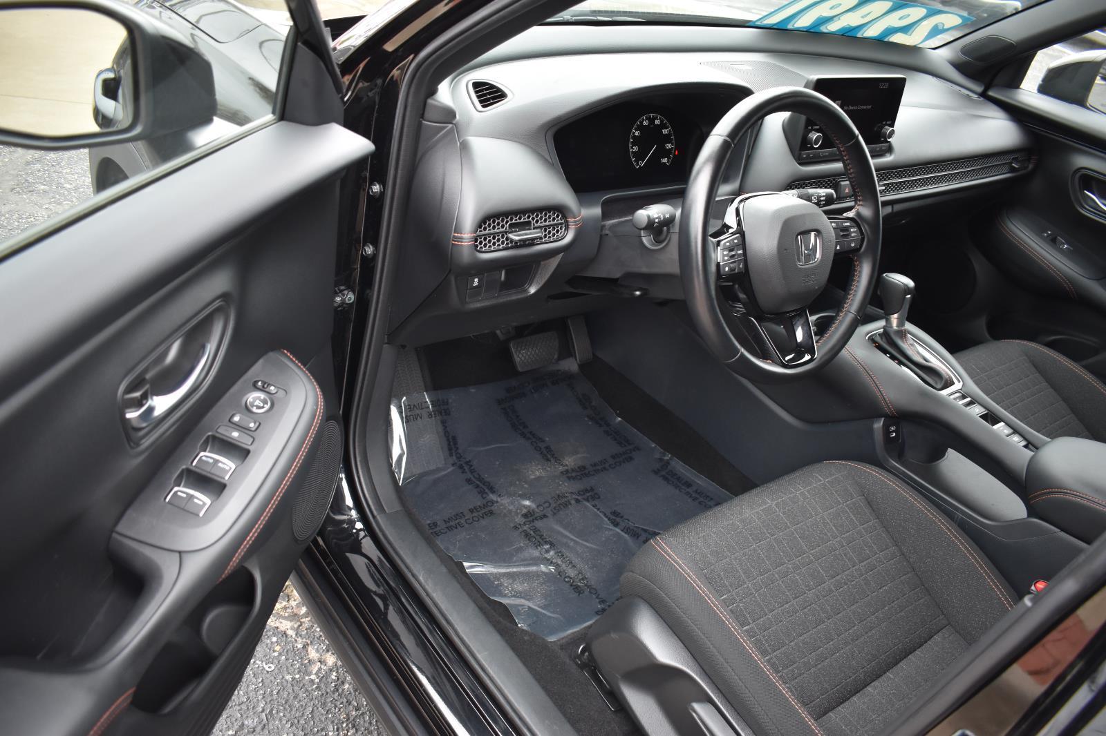 2025 Honda HR-V Sport - Photo 21