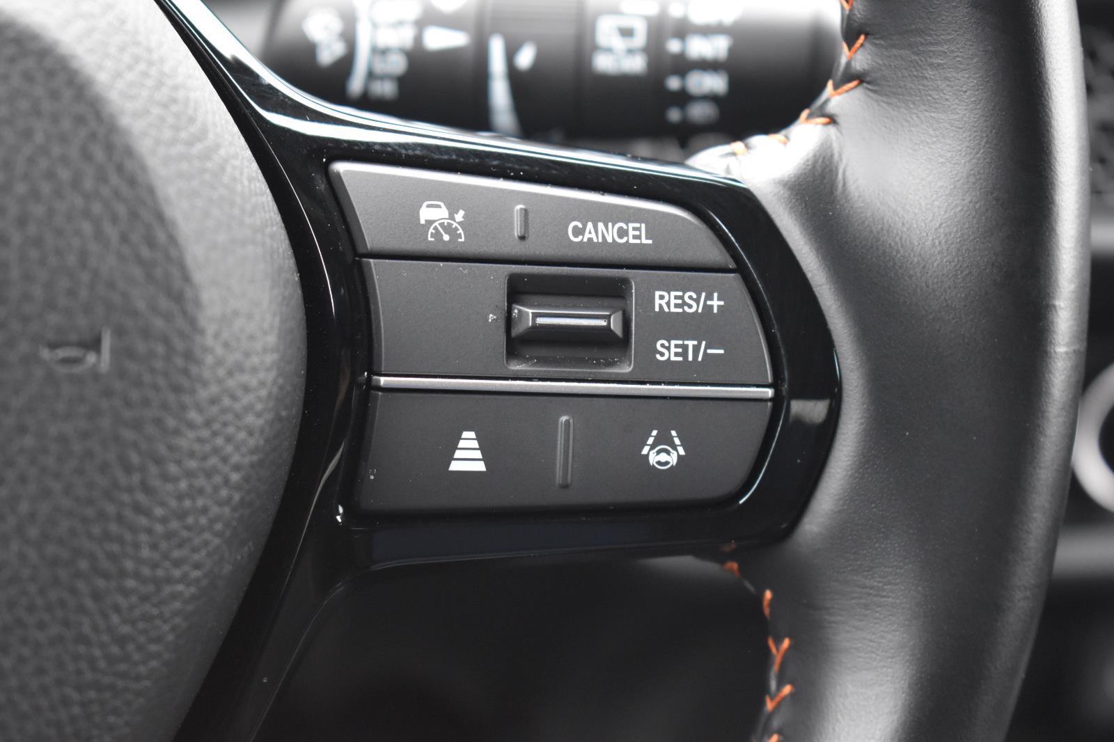 2025 Honda HR-V Sport - Photo 8