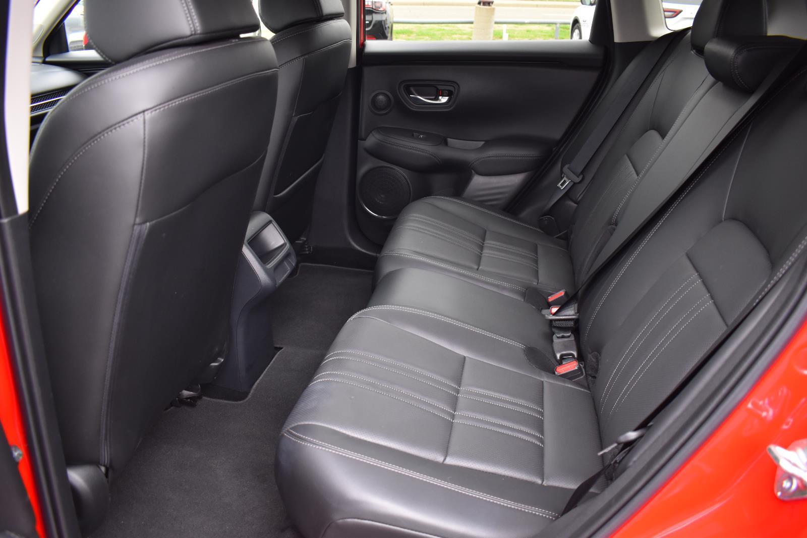 2025 Honda HR-V EX-L - Photo 19