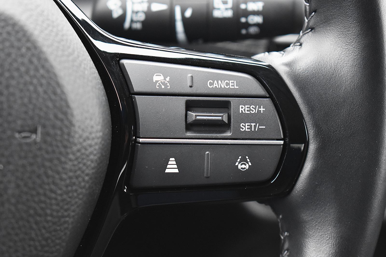 2025 Honda HR-V EX-L - Photo 7