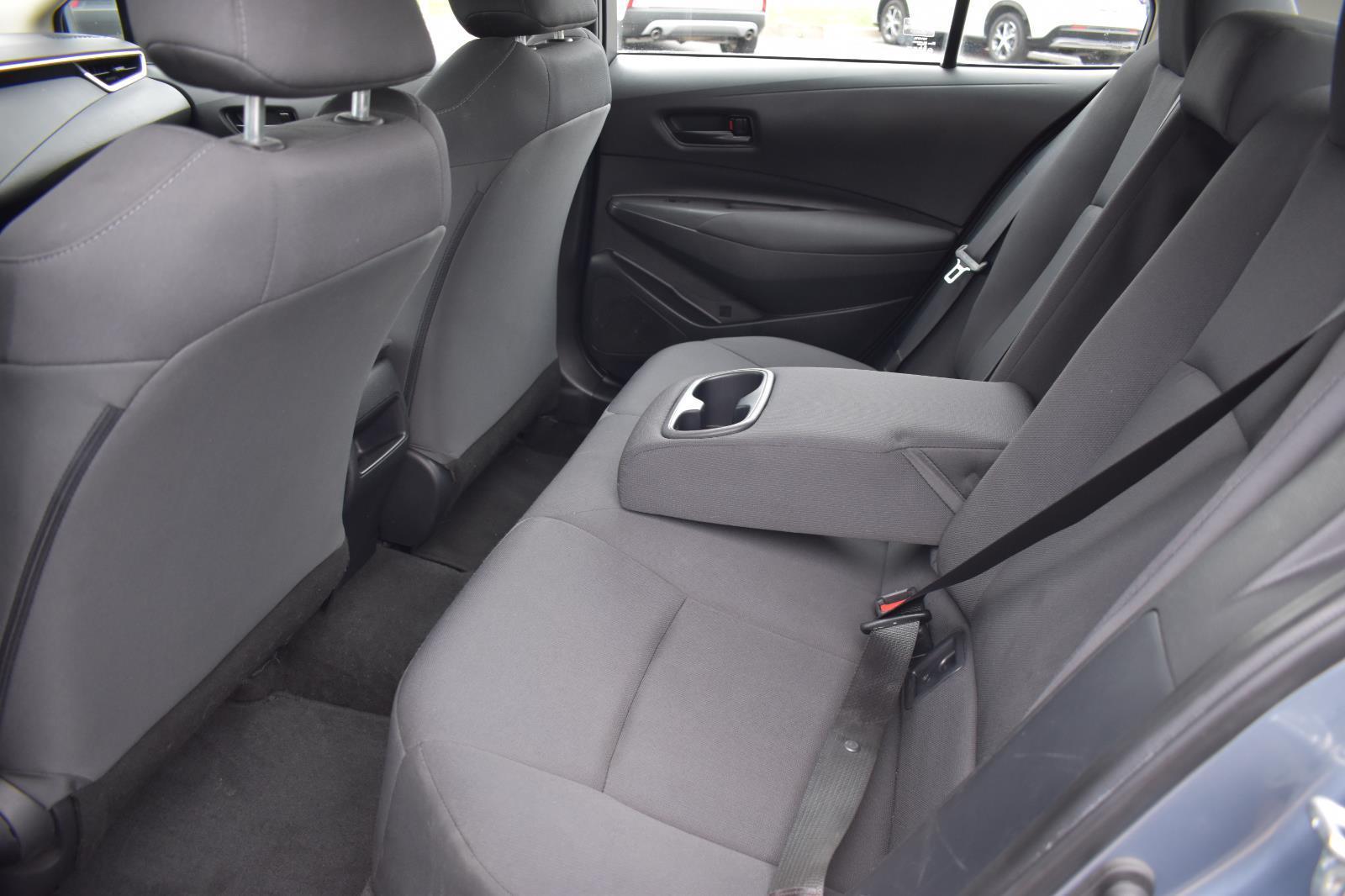 2022 Toyota Corolla LE - Photo 11