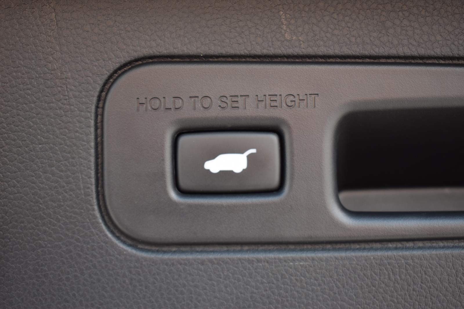 2025 Honda Pilot Black Edition - Photo 19