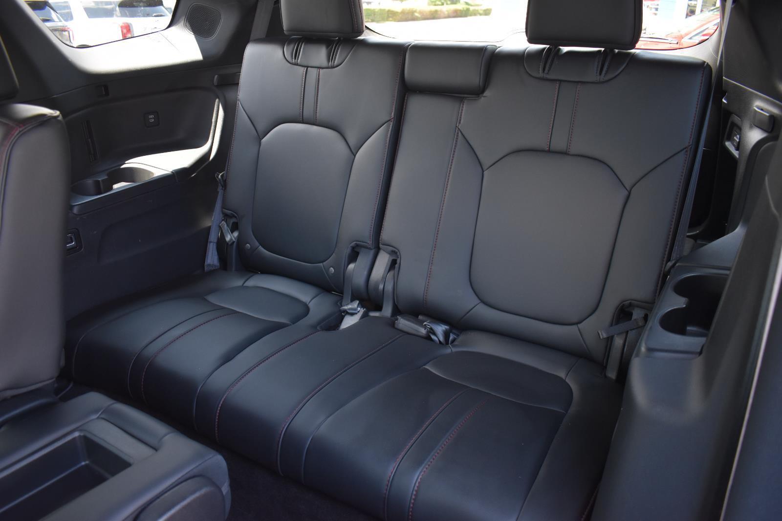 2025 Honda Pilot Black Edition - Photo 21