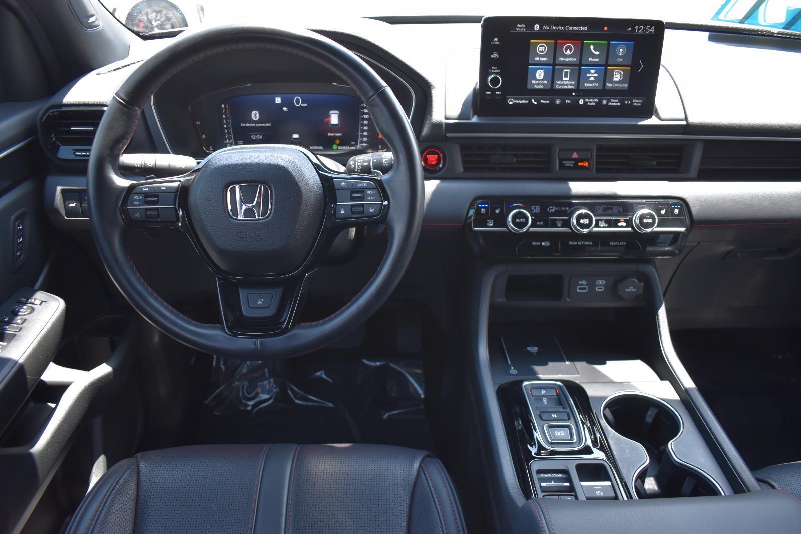 2025 Honda Pilot Black Edition - Photo 23