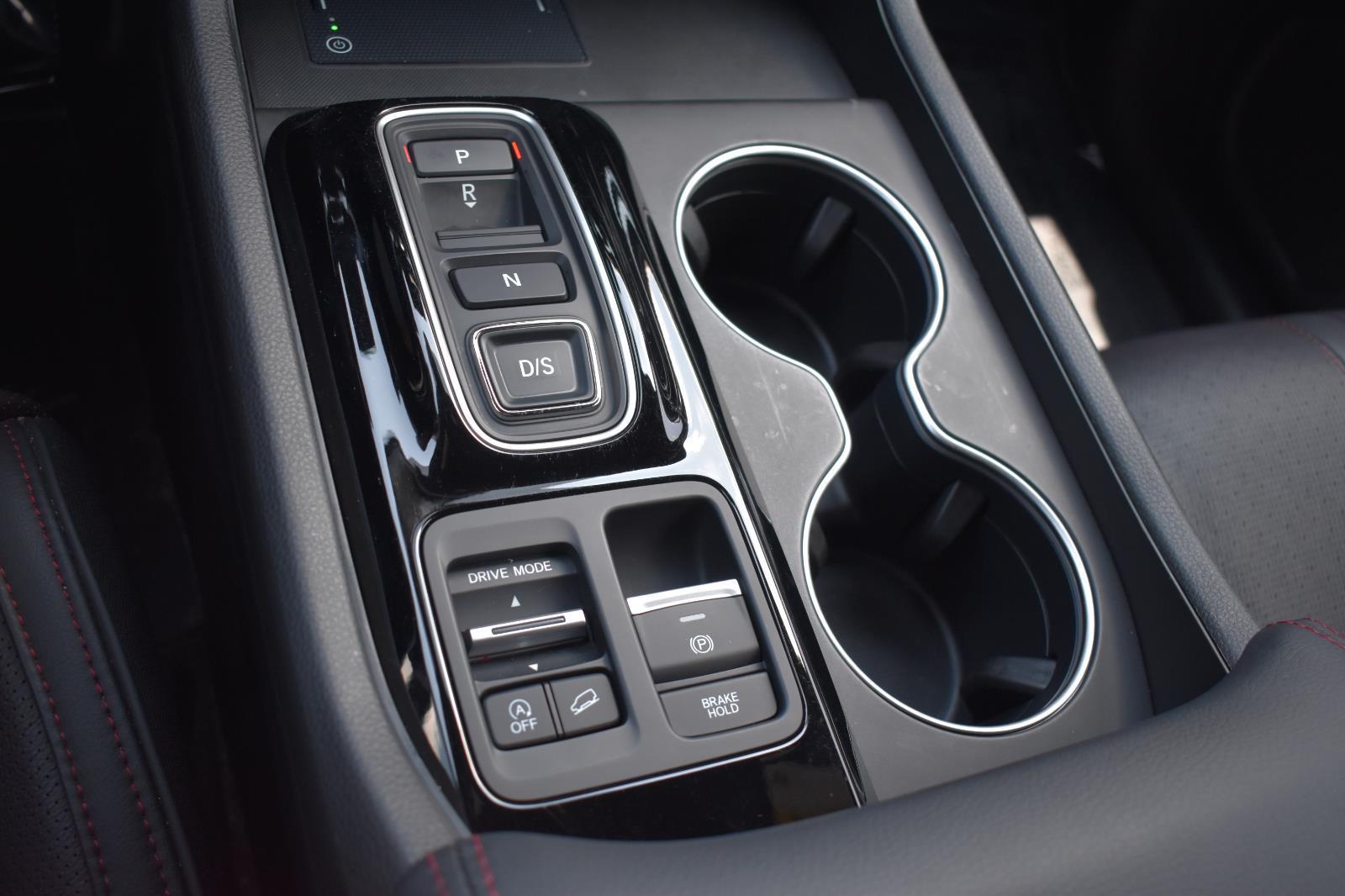 2025 Honda Pilot Black Edition - Photo 10