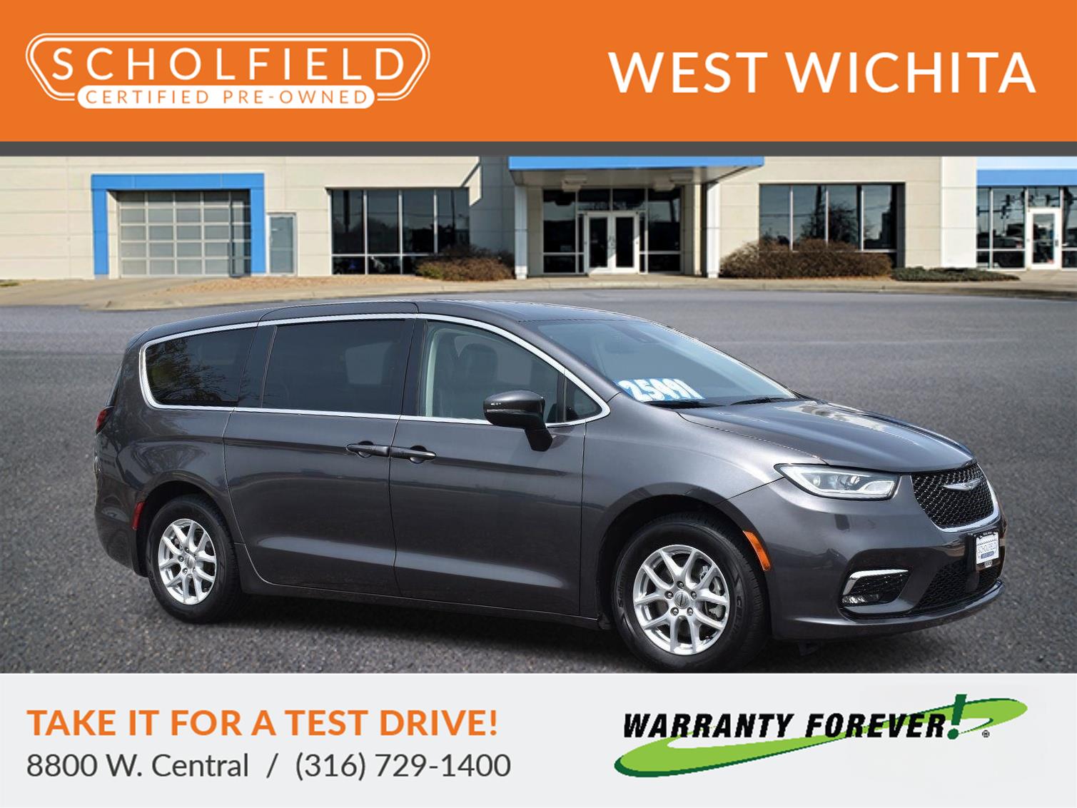 Gray (Granite Crystal Metallic Clearcoat) 2023 Chrysler Pacifica Minivan Front-Wheel Drive 9-Speed Automatic