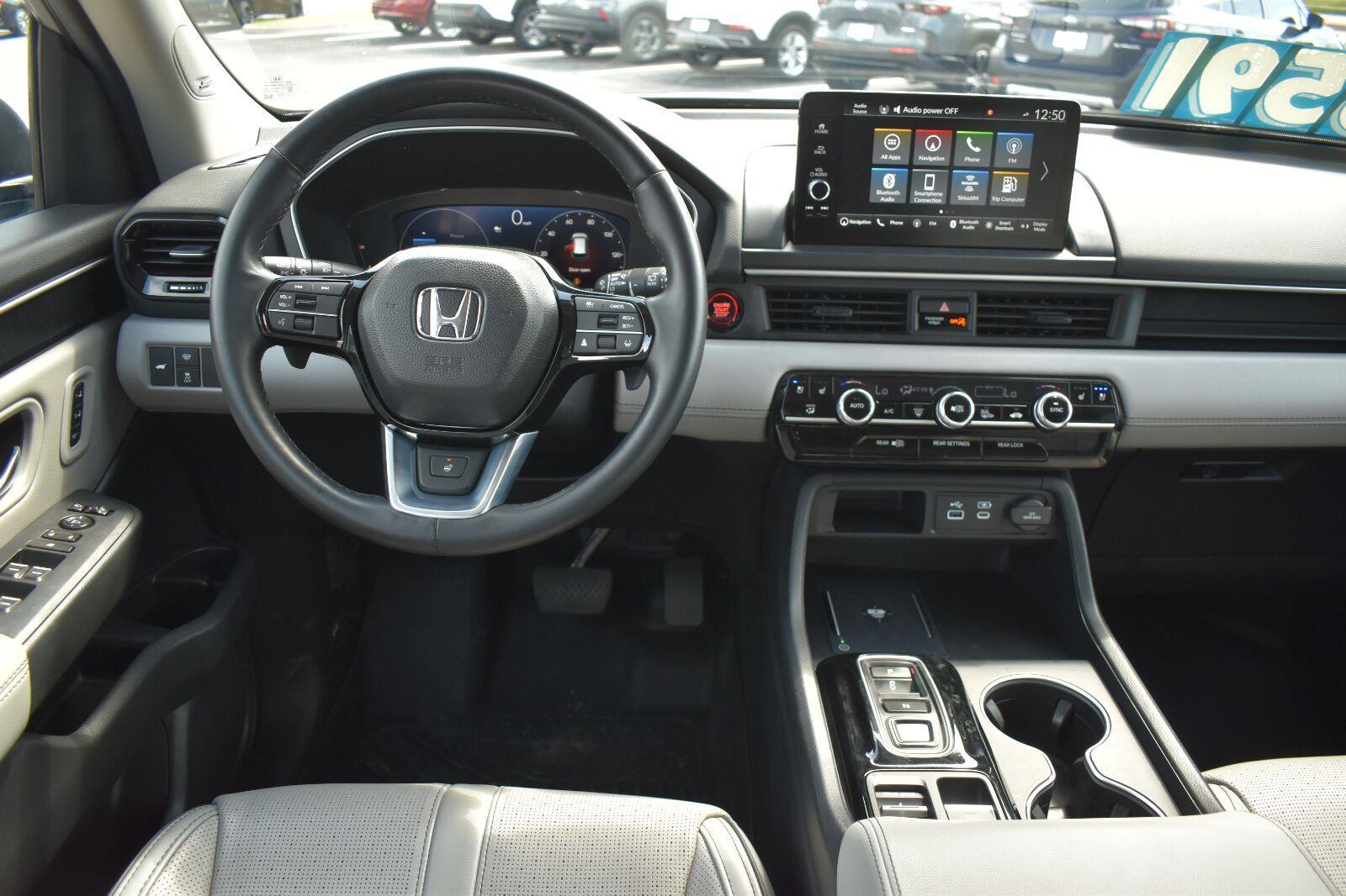 2025 Honda Pilot Elite - Photo 22