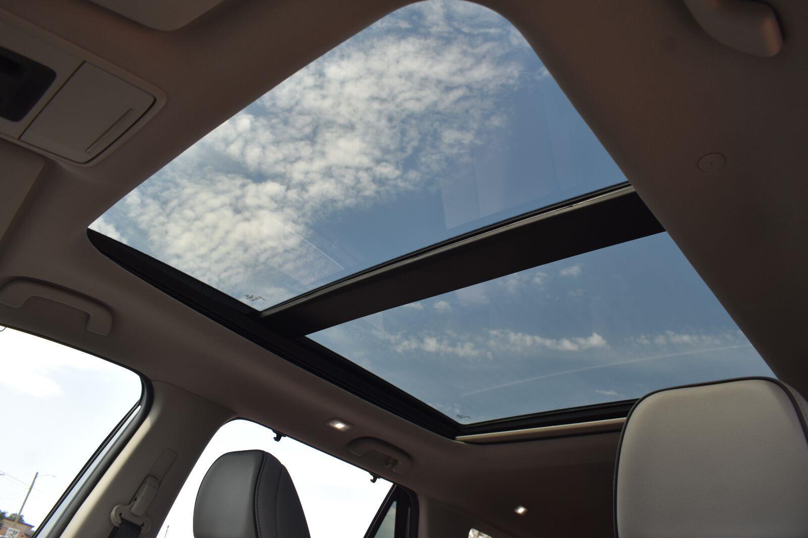 2025 Honda Pilot Elite - Photo 12