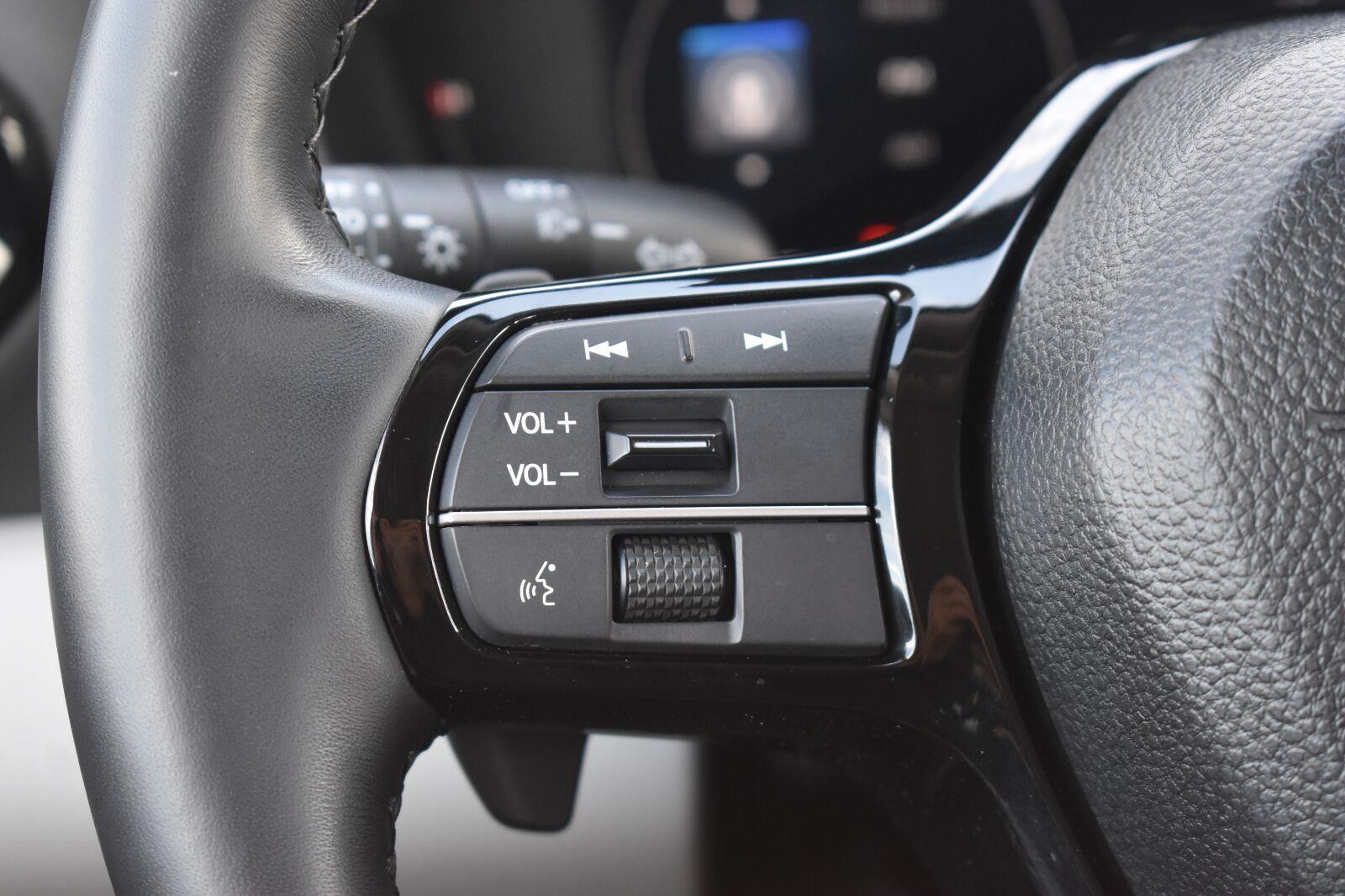2025 Honda Pilot Elite - Photo 6