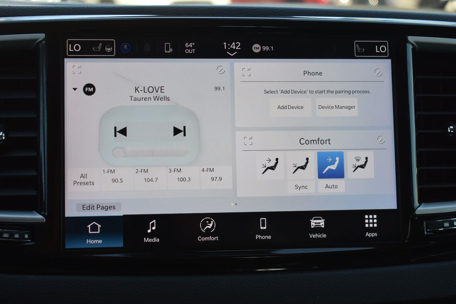 2024 Chrysler Pacifica Touring L Diamond Black Crystal Pearlcoat - Scholfield Honda - Image 25