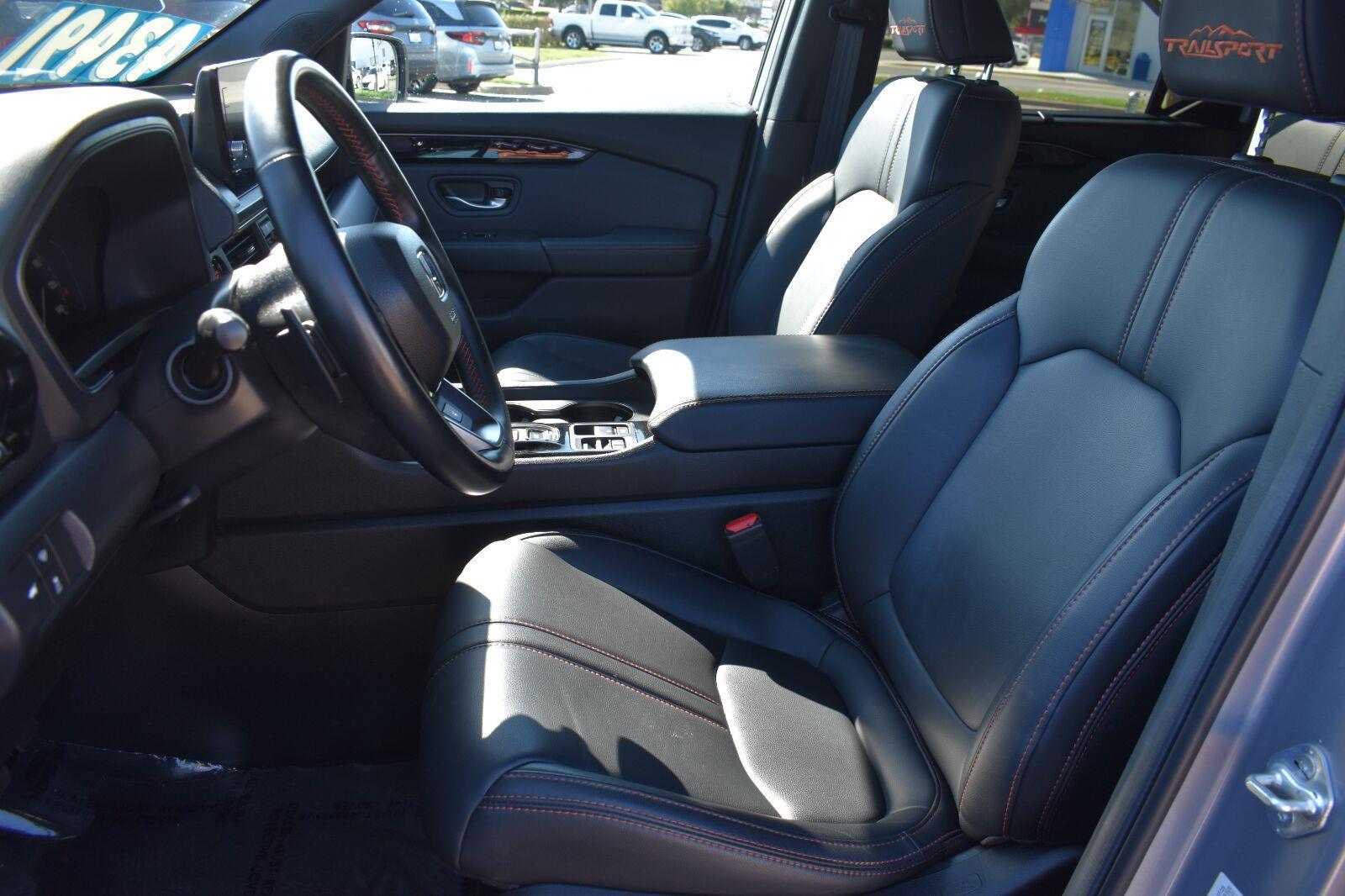 2025 Honda Pilot TrailSport Lunar Silver Metallic - Scholfield Honda - Image 23