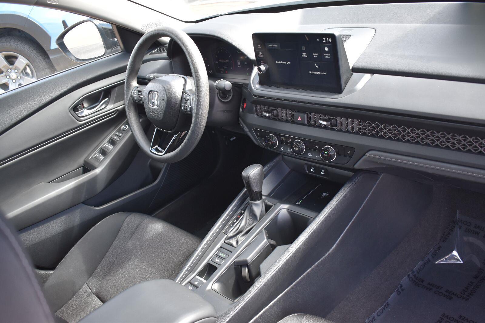 2026 Honda Accord Sedan SE Platinum White Pearl - Scholfield Honda - Image 12