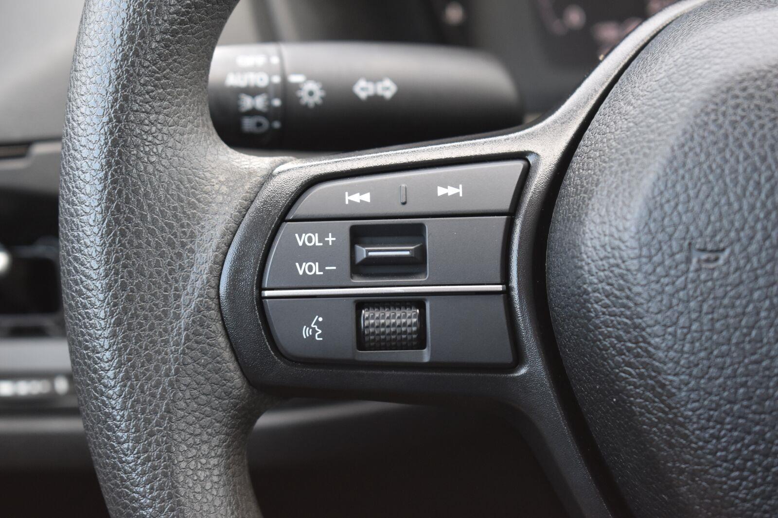 2026 Honda Accord Sedan SE Platinum White Pearl - Scholfield Honda - Image 6