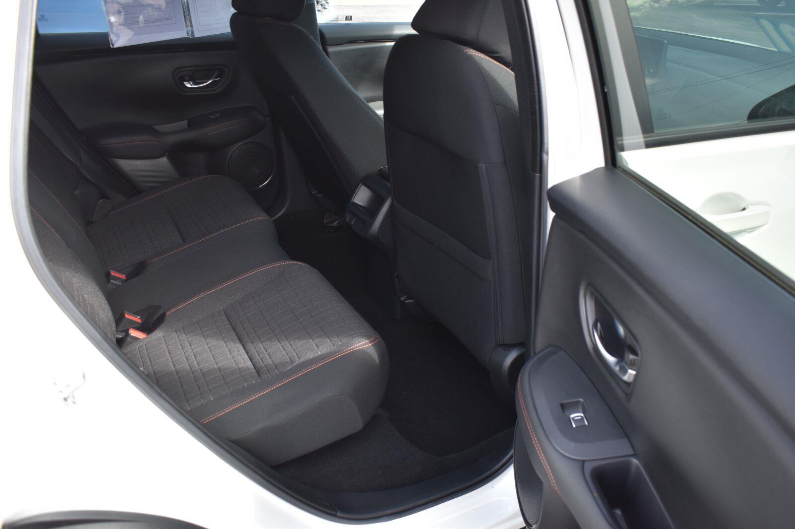2025 Honda HR-V Sport Platinum White Pearl - Scholfield Honda - Image 13