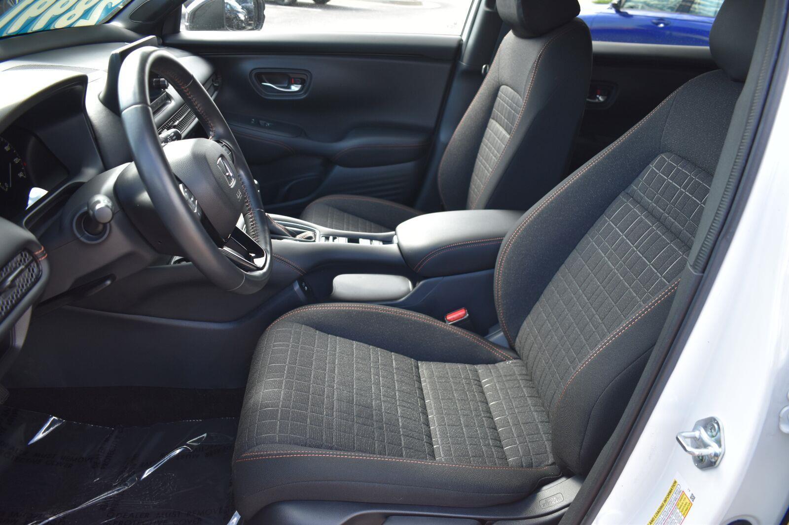 2025 Honda HR-V Sport Platinum White Pearl - Scholfield Honda - Image 20