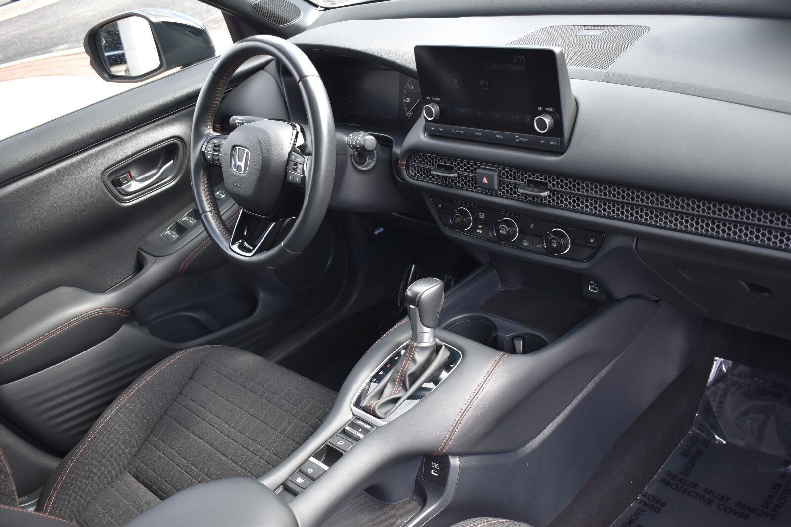 2024 Honda HR-V Sport Urban Gray Pearl - Scholfield Honda - Image 9