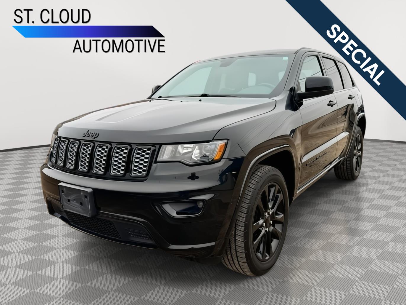 Diamond Black Crystal Pearlcoat 2020 Jeep Grand Cherokee Altitude 4WD SUV / Crossover Four-Wheel Drive 8-Speed Automatic
