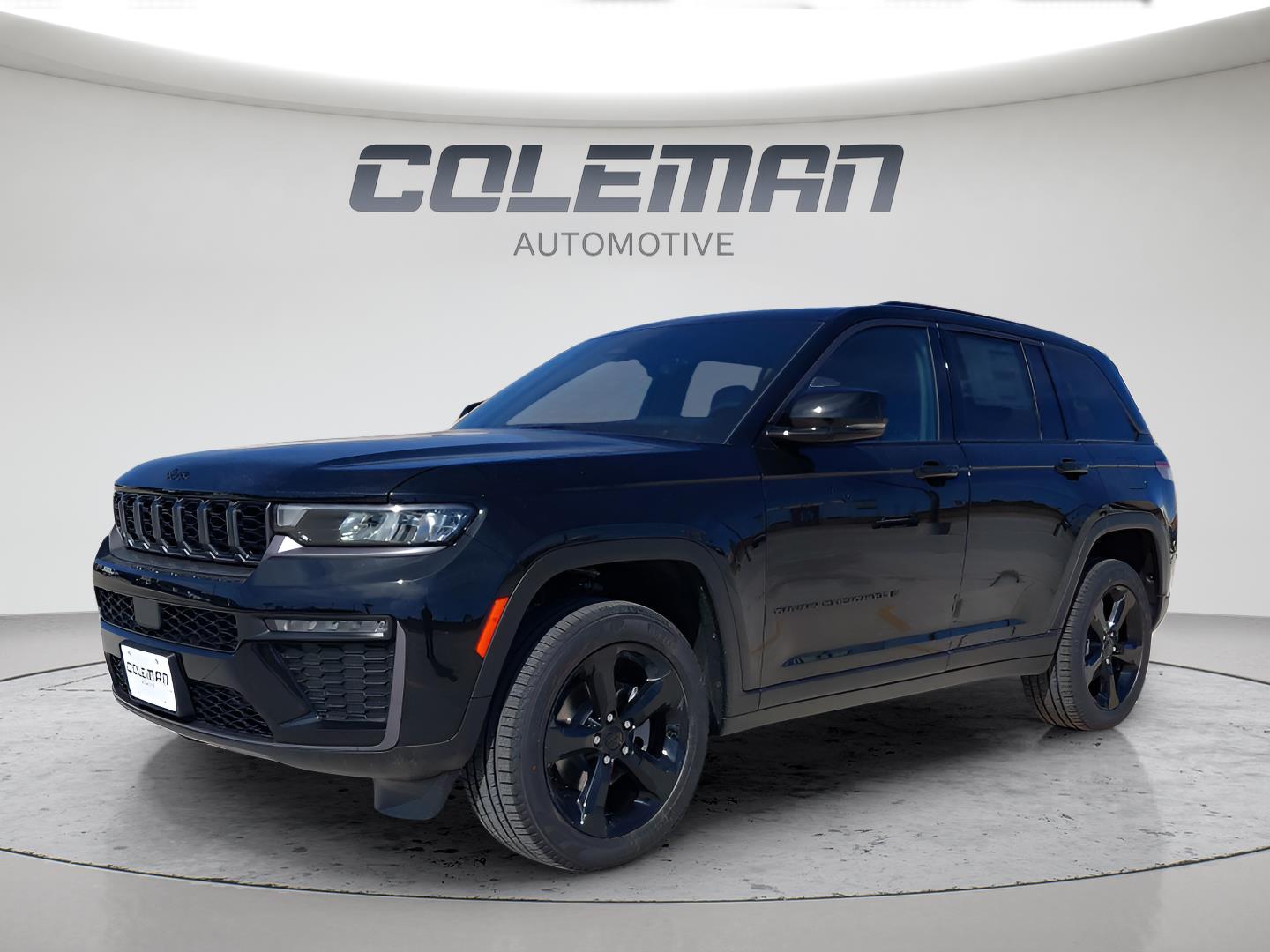 Diamond Black Crystal Pearlcoat 2026 Jeep Grand Cherokee SUV / Crossover Four-Wheel Drive 8-Speed Automatic