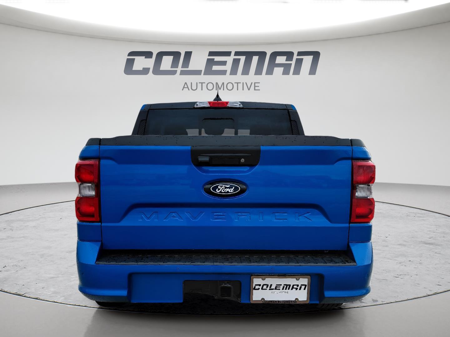 View vehicle photo 4