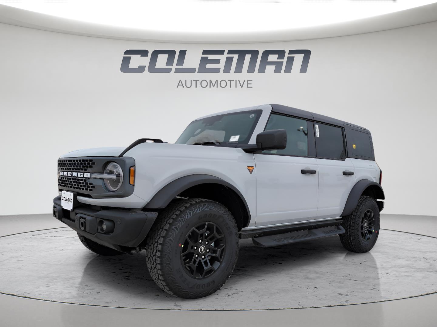 Avalanche Gray 2026 Ford Bronco SUV / Crossover Four-Wheel Drive Automatic