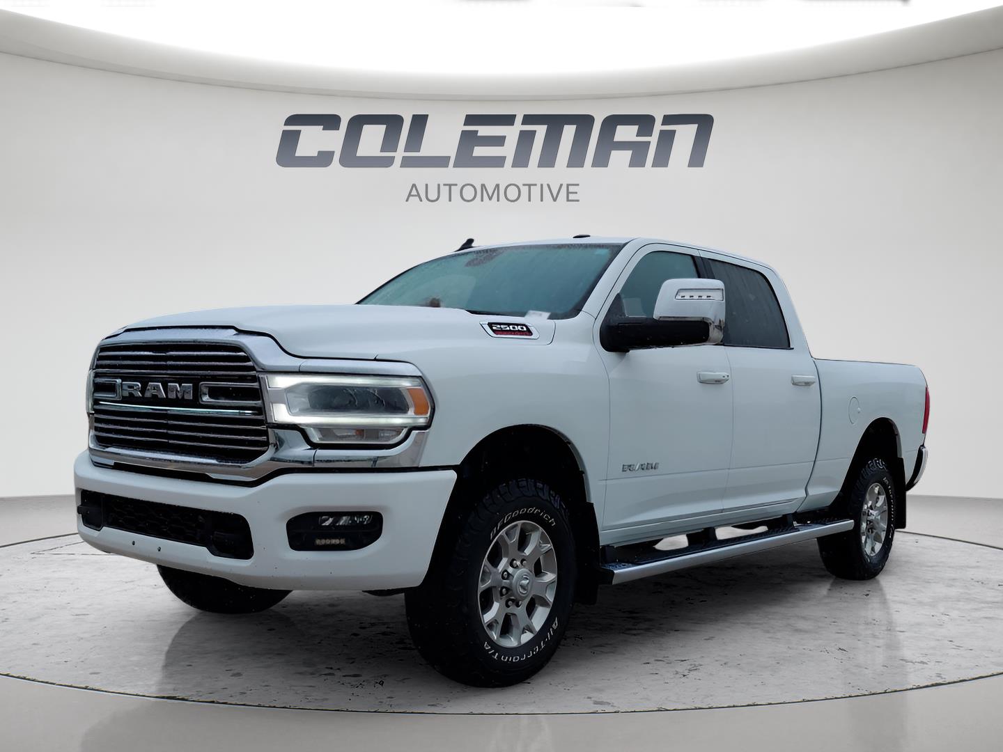 Bright White Clearcoat 2024 RAM 2500 Pickup Truck Four-Wheel Drive 8-Speed Automatic