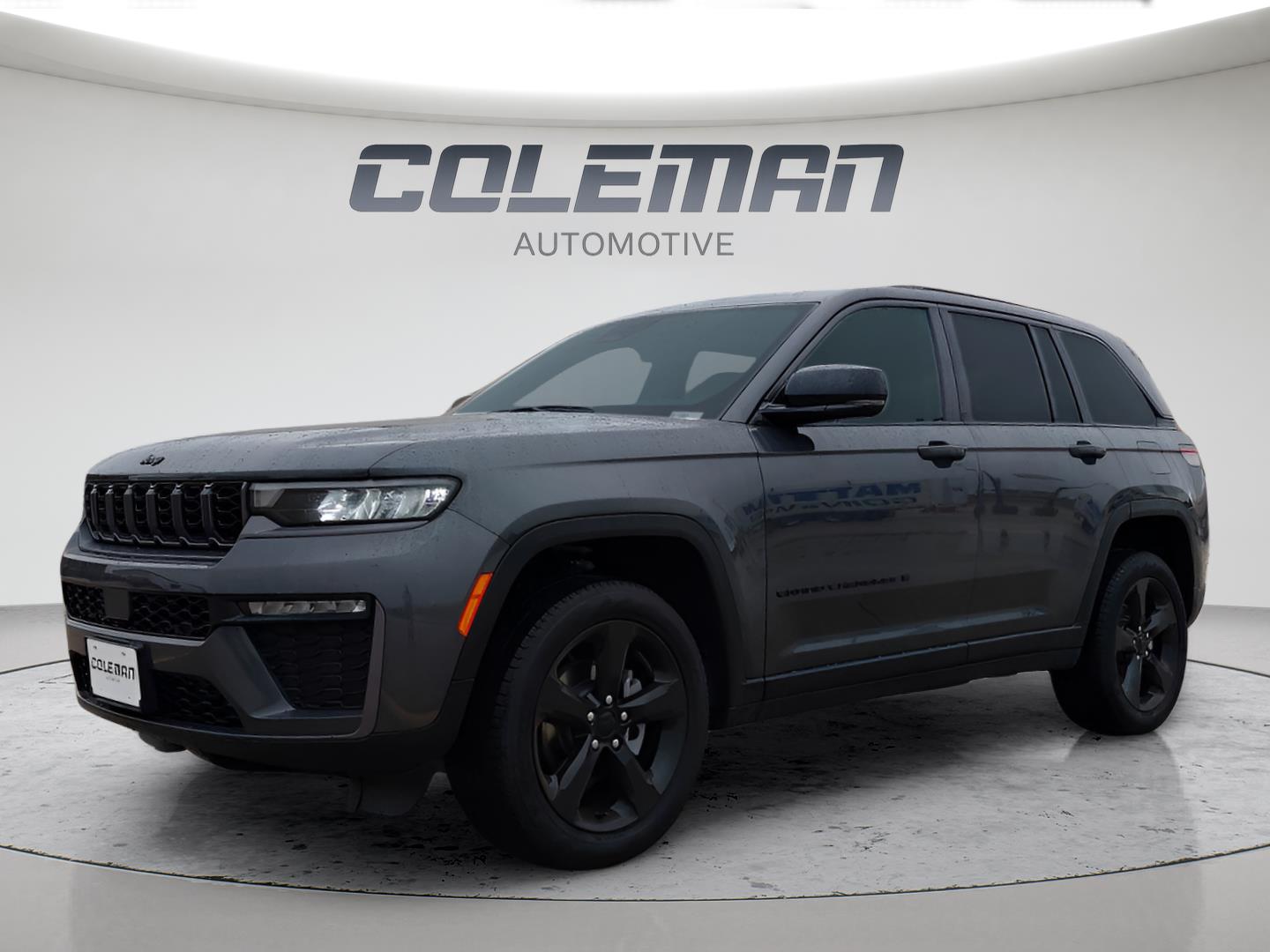 Baltic Gray Metallic Clearcoat 2026 Jeep Grand Cherokee SUV / Crossover Four-Wheel Drive 8-Speed Automatic