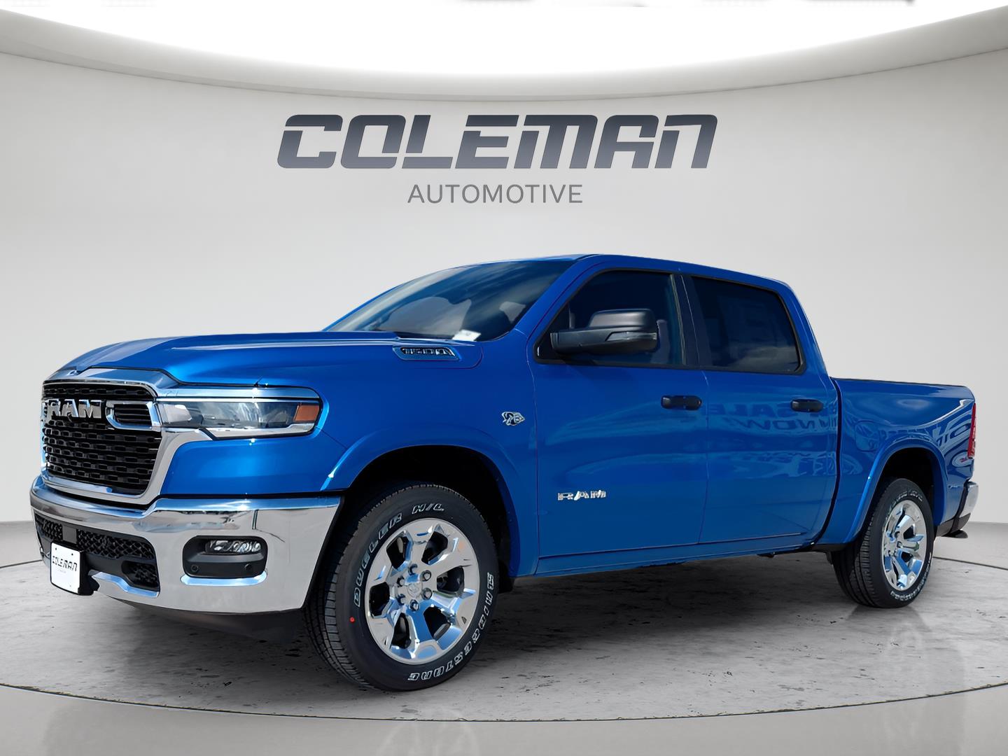 2026 RAM 1500 Azul (Hydro Blue Pearlcoat) Camioneta Todo terreno 8 velocidades Automática