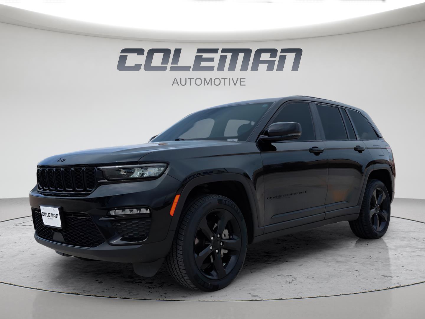 Diamond Black Crystal Pearlcoat 2023 Jeep Grand Cherokee SUV / Crossover Four-Wheel Drive 8-Speed Automatic