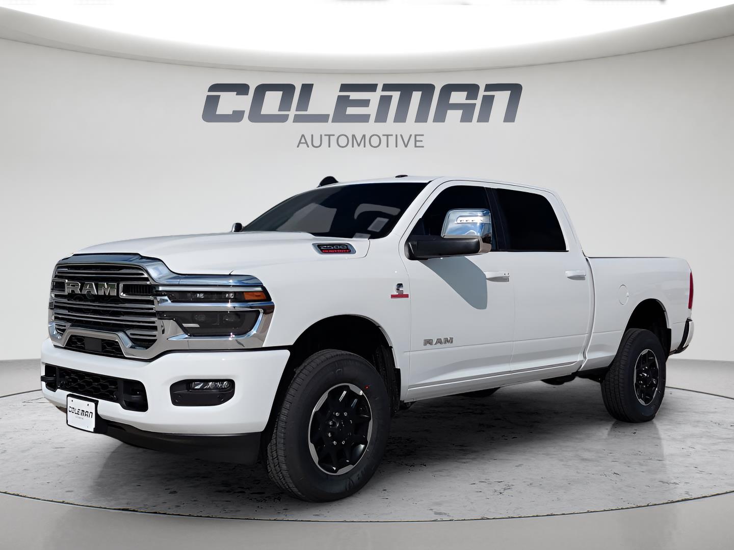 Bright White Clearcoat 2026 RAM 2500 Pickup Truck Four-Wheel Drive 8-Speed Automatic