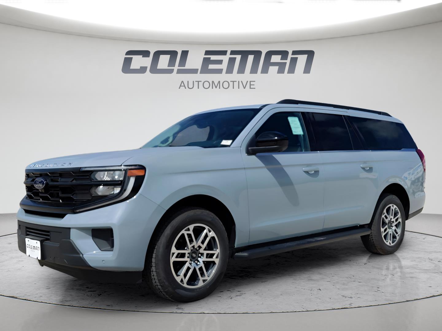 Glacier Gray Metallic Tri-Coat 2026 Ford Expedition SUV / Crossover Four-Wheel Drive Automatic