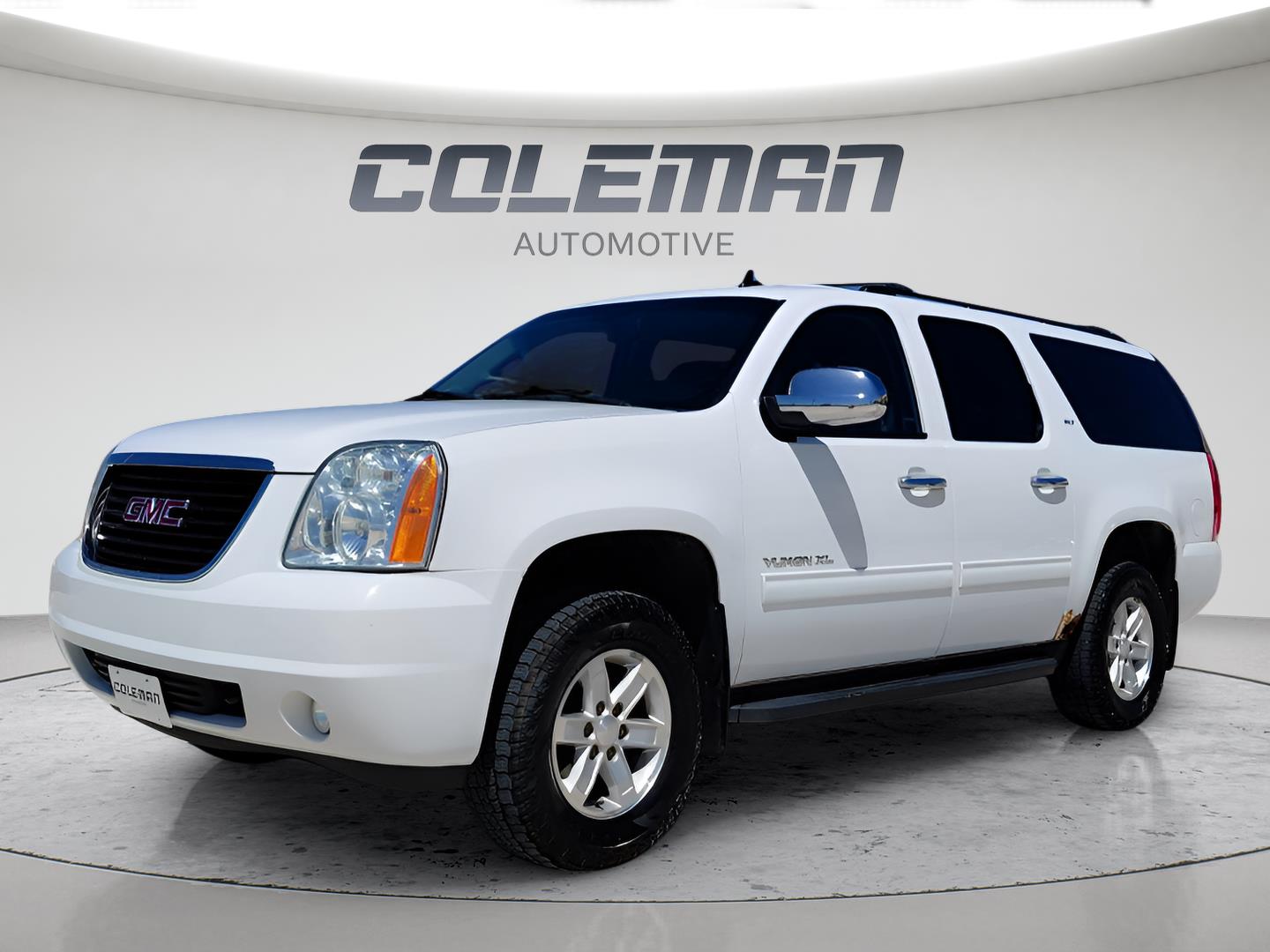 Summit White 2014 GMC Yukon XL SUV / Crossover Four-Wheel Drive 6-Speed Automatic Overdrive