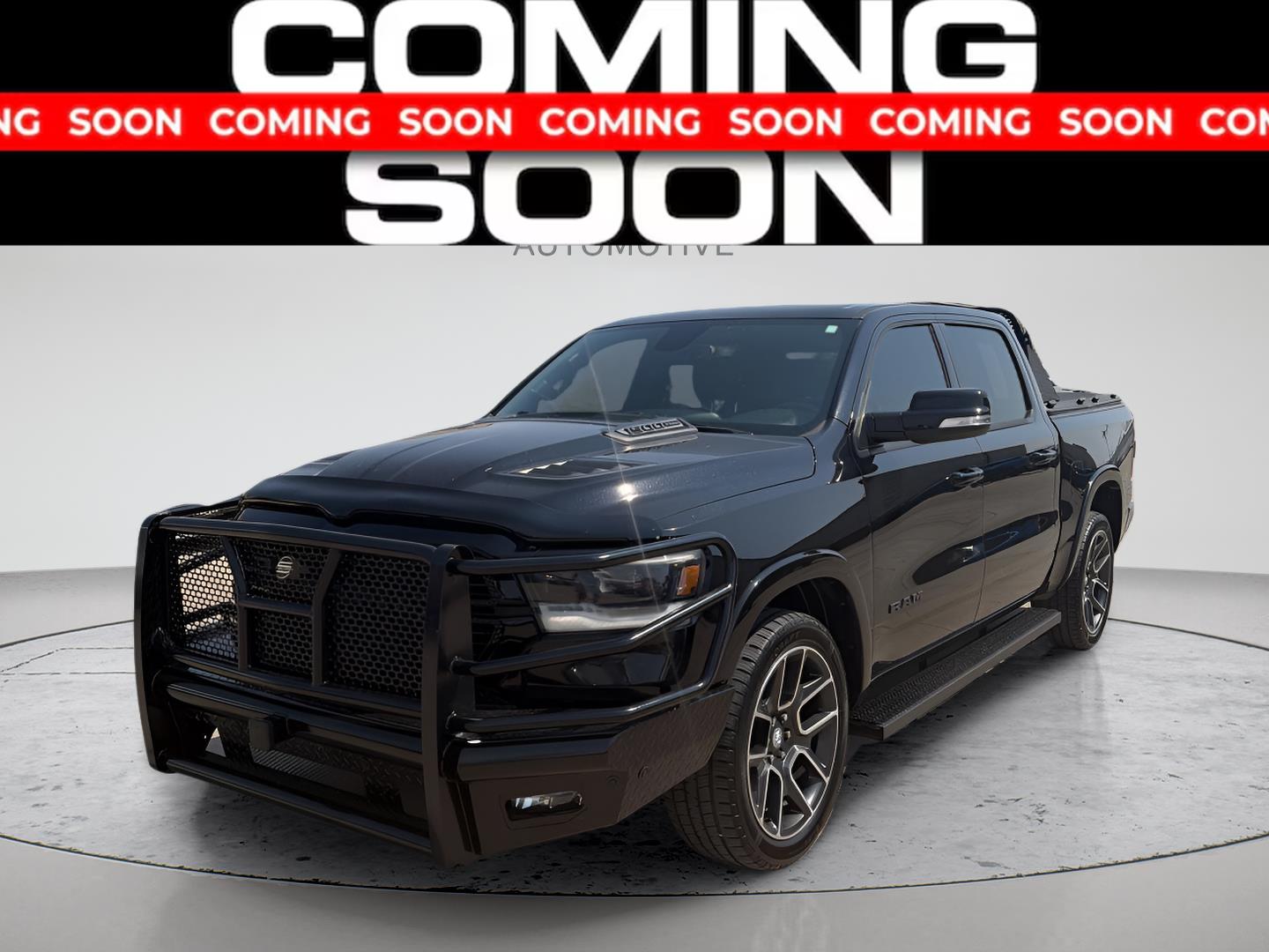 Diamond Black Crystal Pearlcoat 2019 RAM 1500 Pickup Truck Four-Wheel Drive 8-Speed Automatic