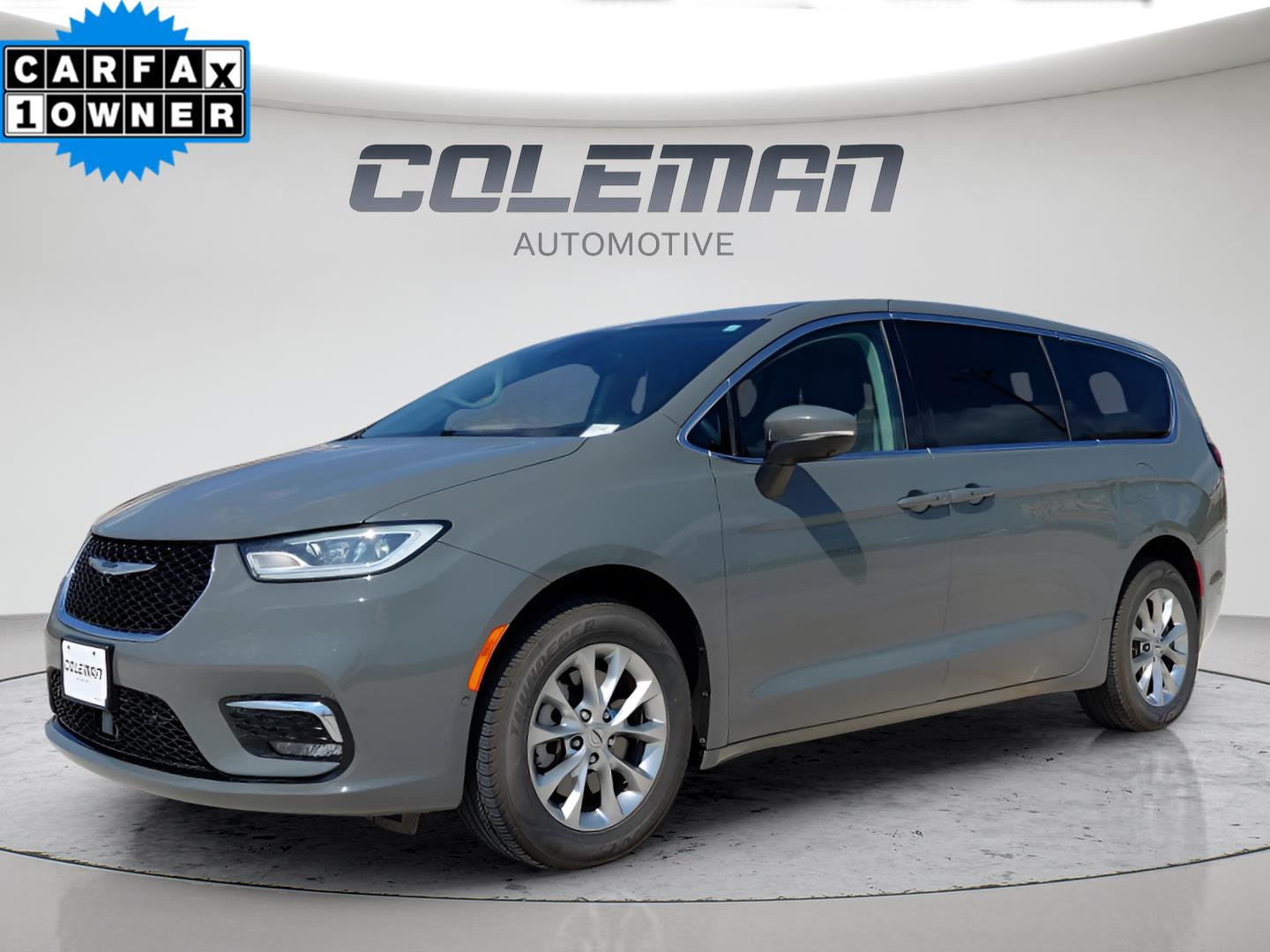Ceramic Gray Clearcoat 2023 Chrysler Pacifica Minivan All-Wheel Drive 9-Speed Automatic