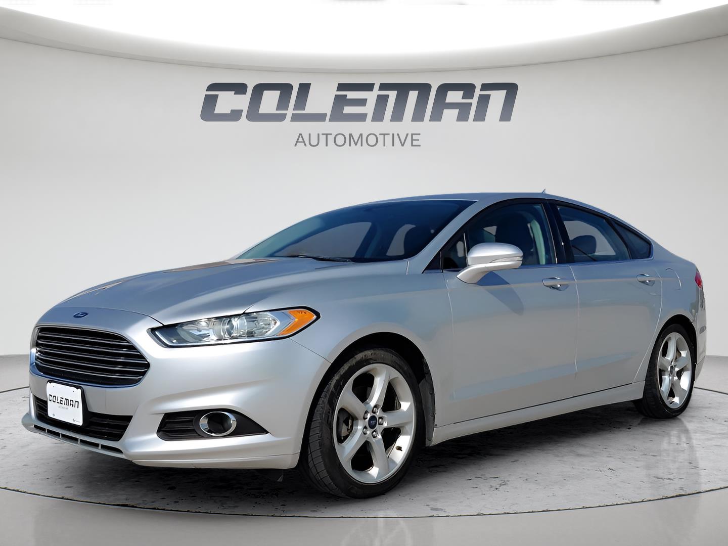 Ingot Silver 2016 Ford Fusion Sedan Front-Wheel Drive 6-Speed Automatic