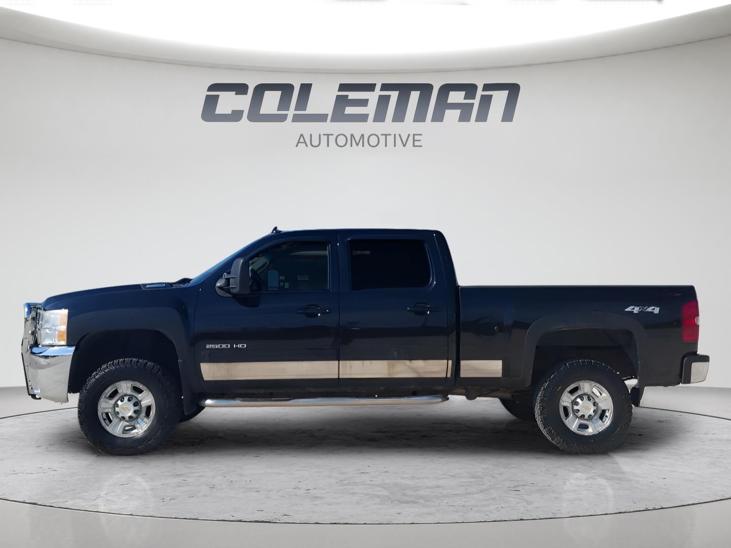 View vehicle photo 2