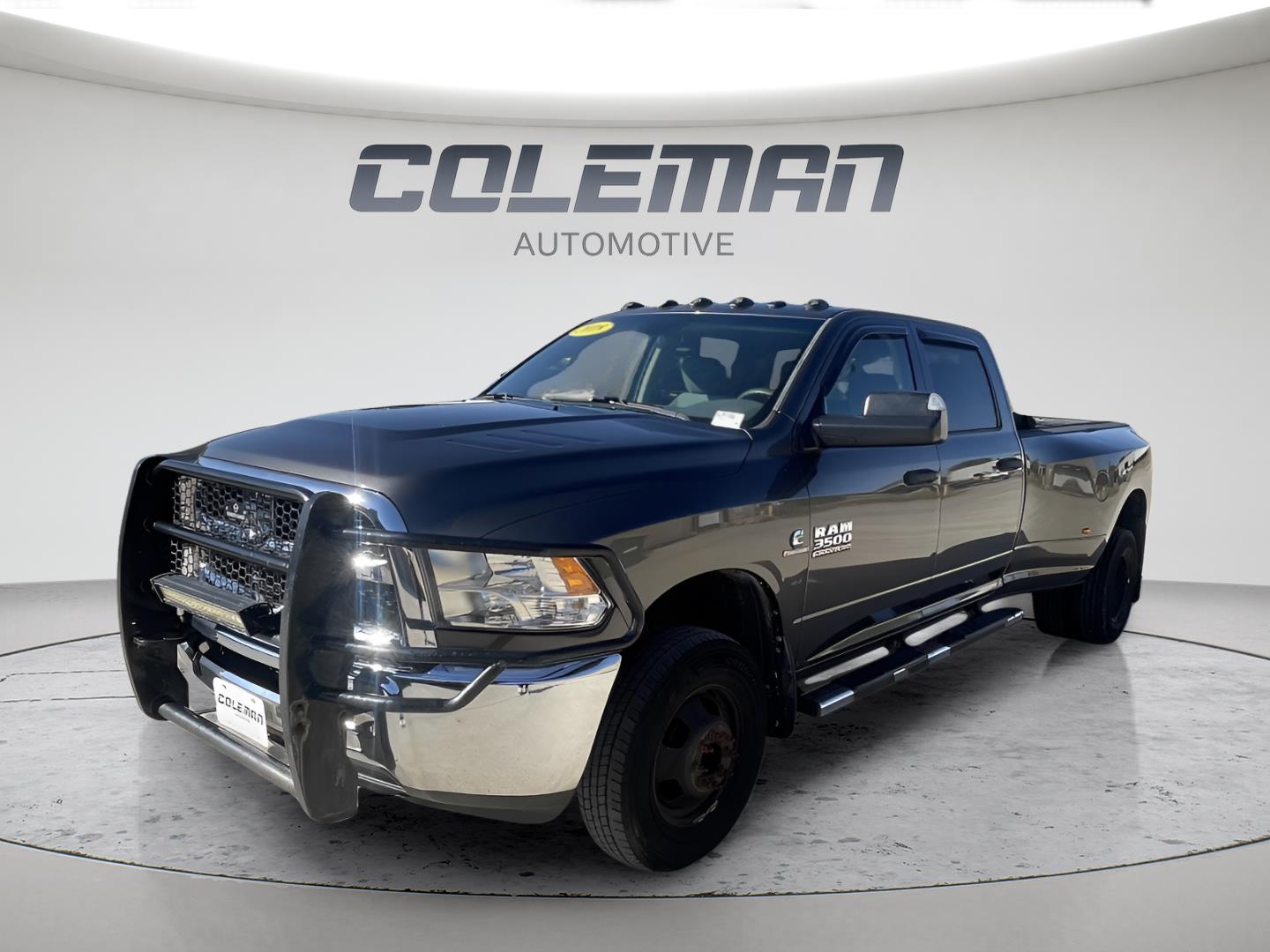 2018 RAM 3500 Tradesman Crew Cab LB DRW 4WD