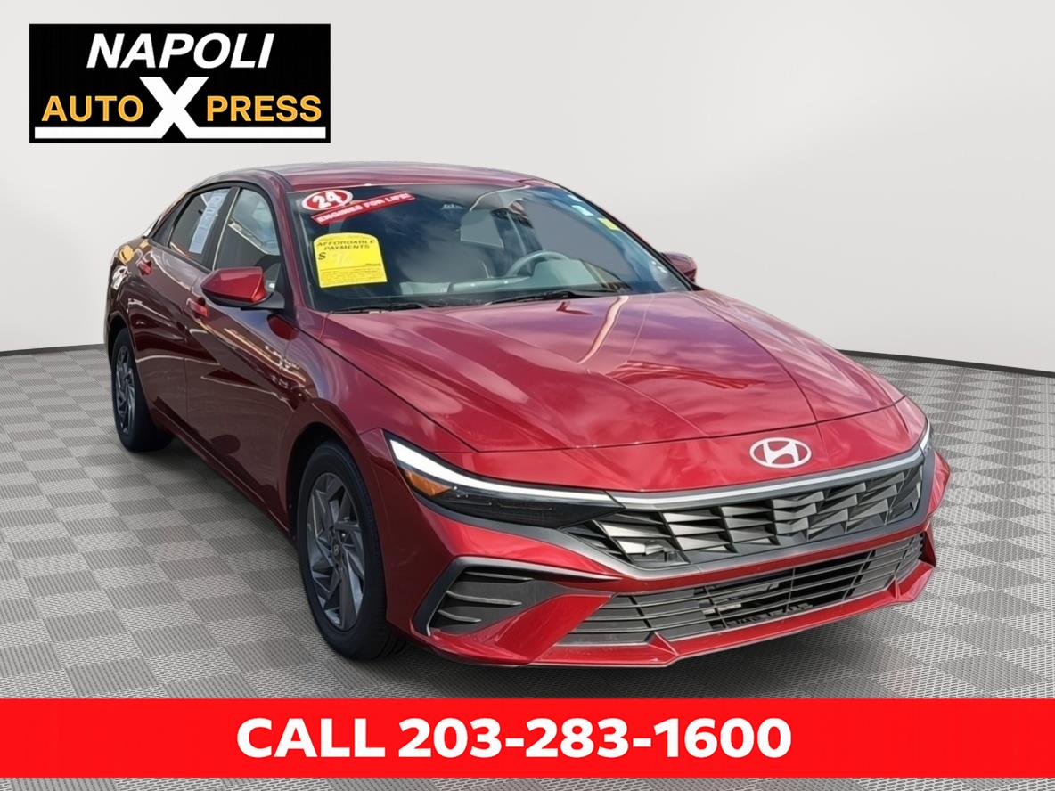 2024 Hyundai Elantra SEL FWD