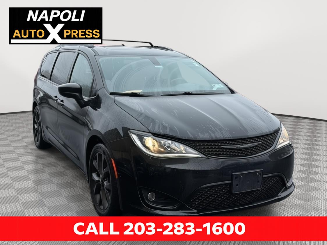 2018 Chrysler Pacifica Touring L Plus FWD