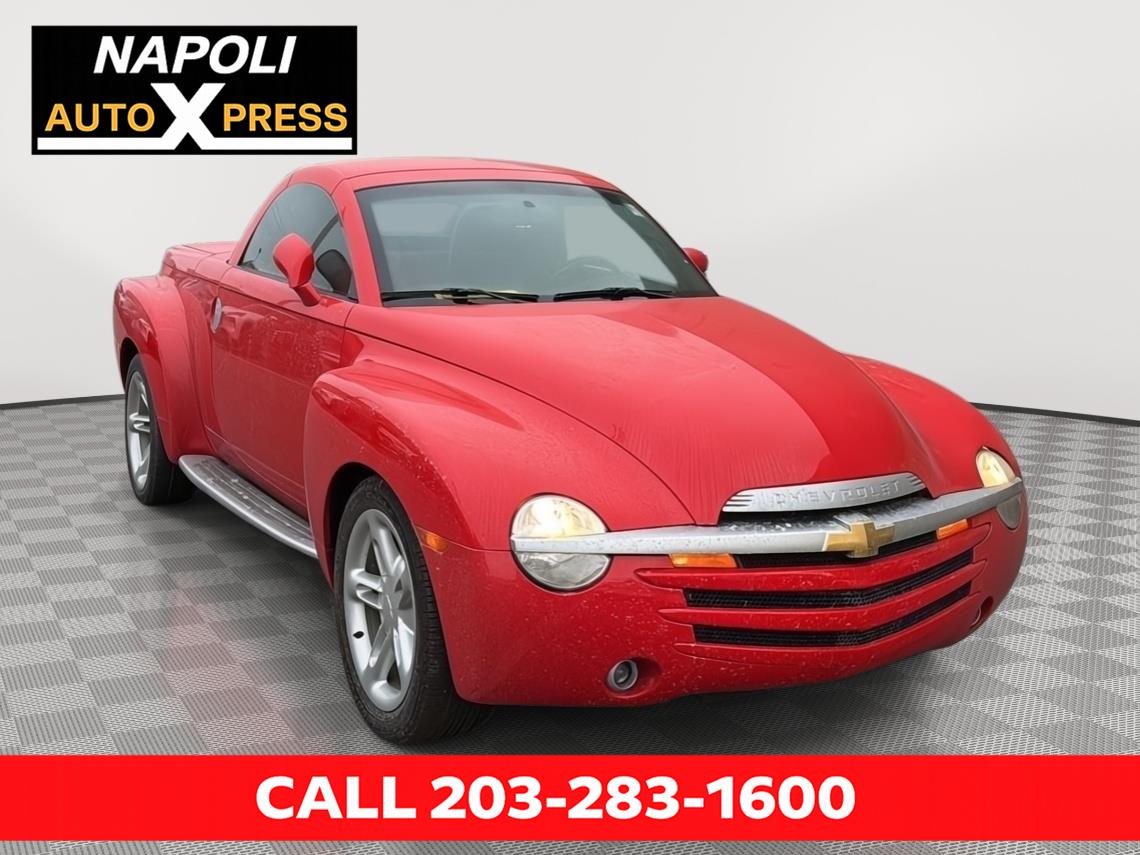 2004 Chevrolet SSR LS RWD