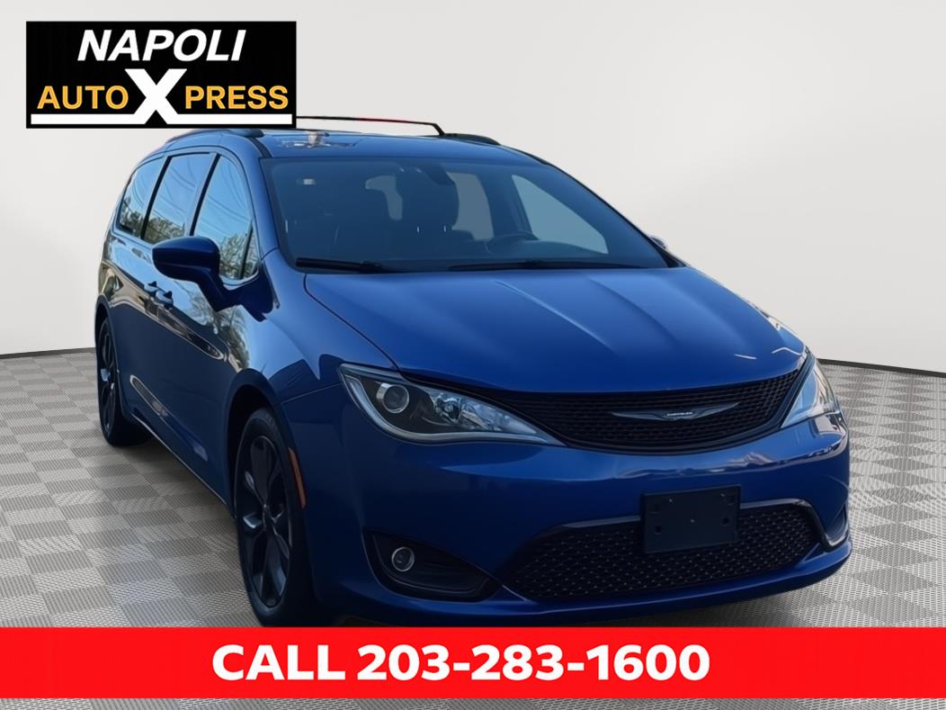 Ocean Blue Metallic 2018 Chrysler Pacifica Touring L Plus FWD Minivan Front-Wheel Drive 9-Speed Automatic
