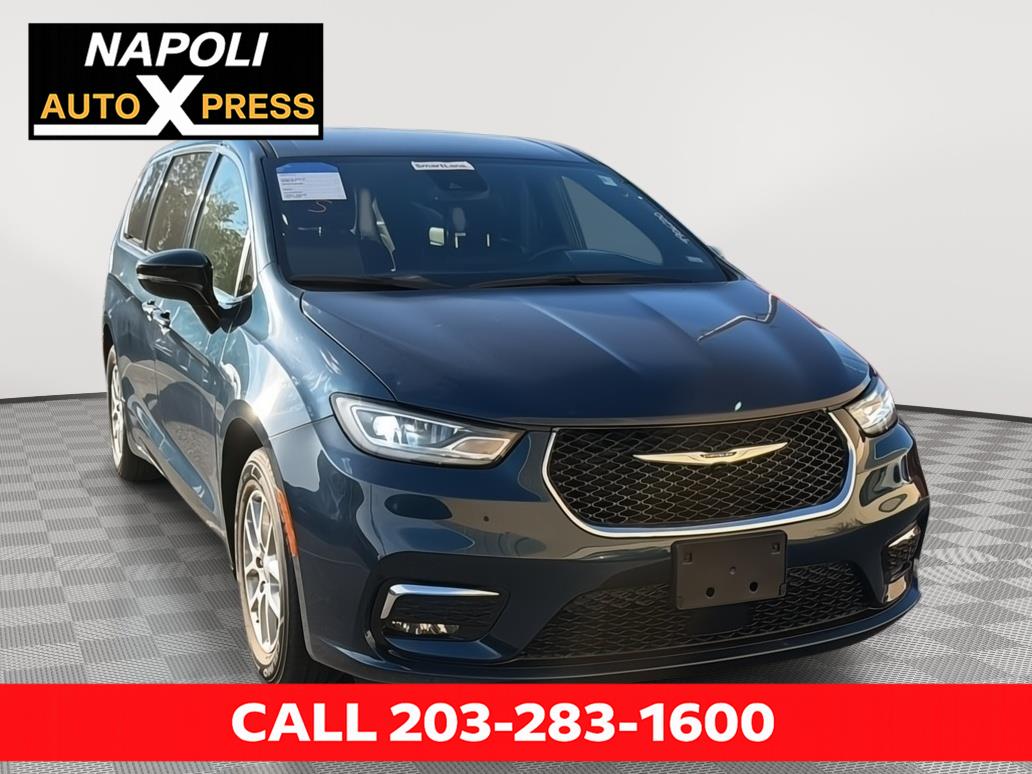 Fathom Blue Pearlcoat 2025 Chrysler Pacifica Minivan Front-Wheel Drive 9-Speed Automatic