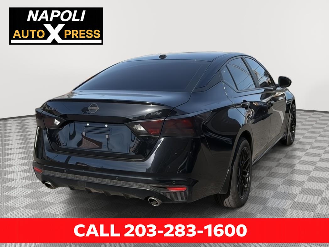 Super Black 2024 Nissan Altima Sedan Front-Wheel Drive Continuously Variable Transmission
