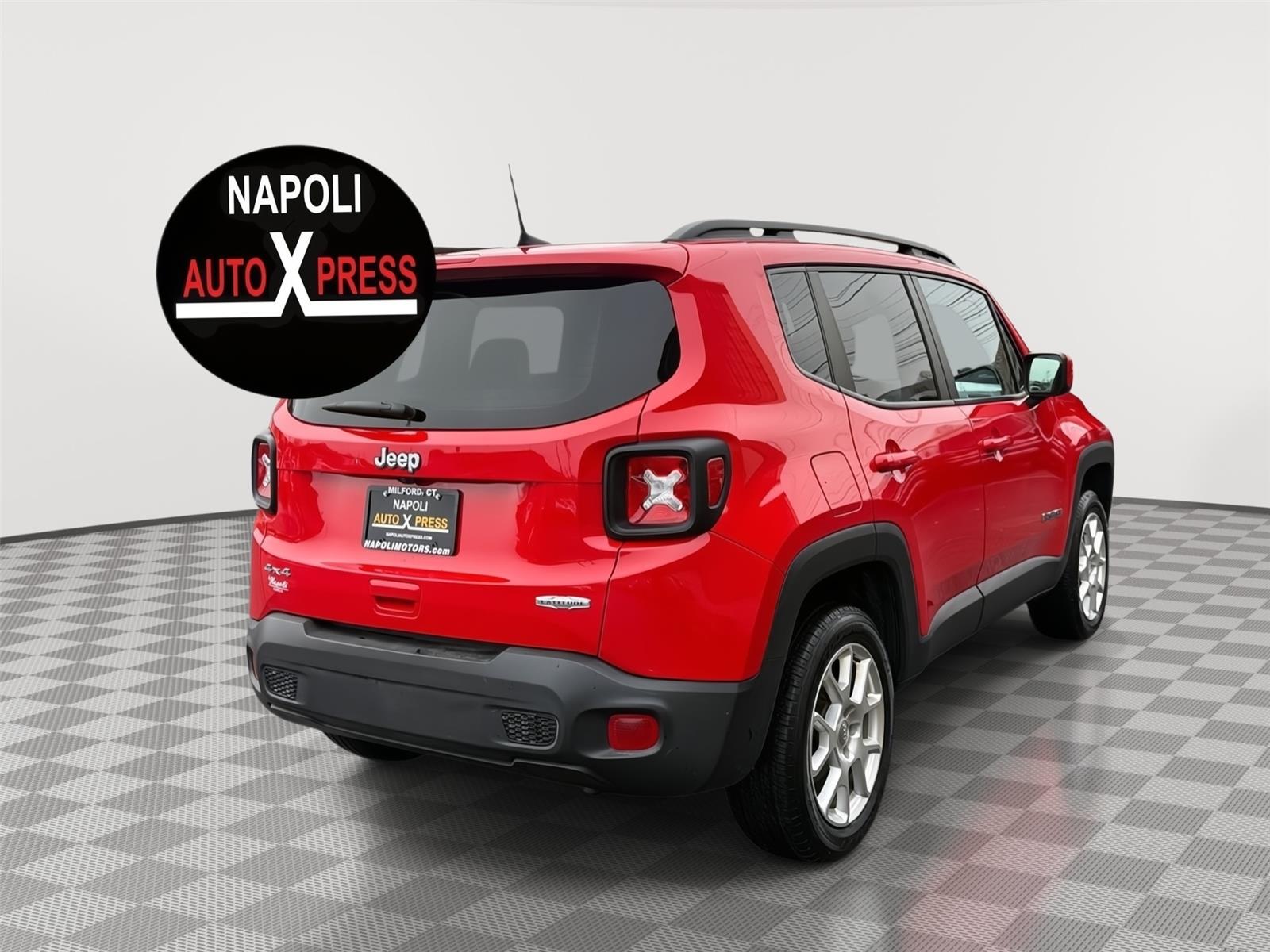 View vehicle photo 3