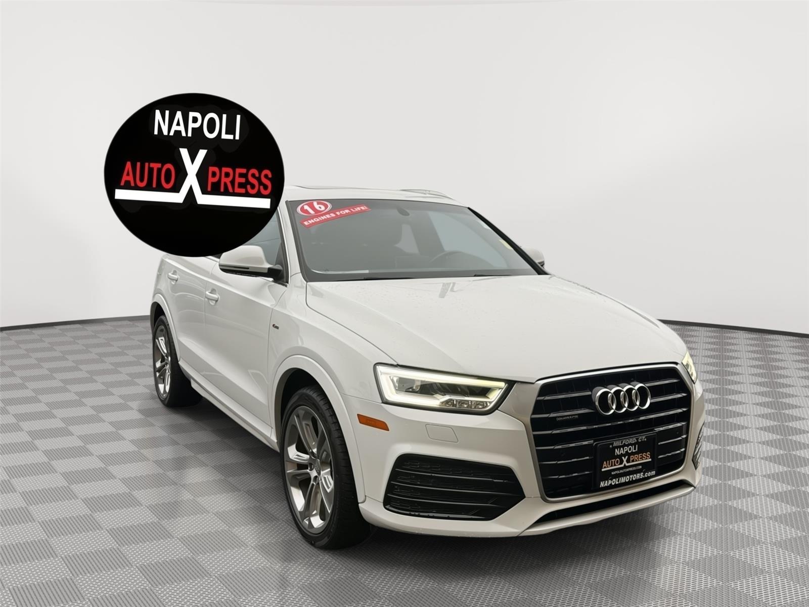 2016 Audi Q3 2.0T quattro Prestige