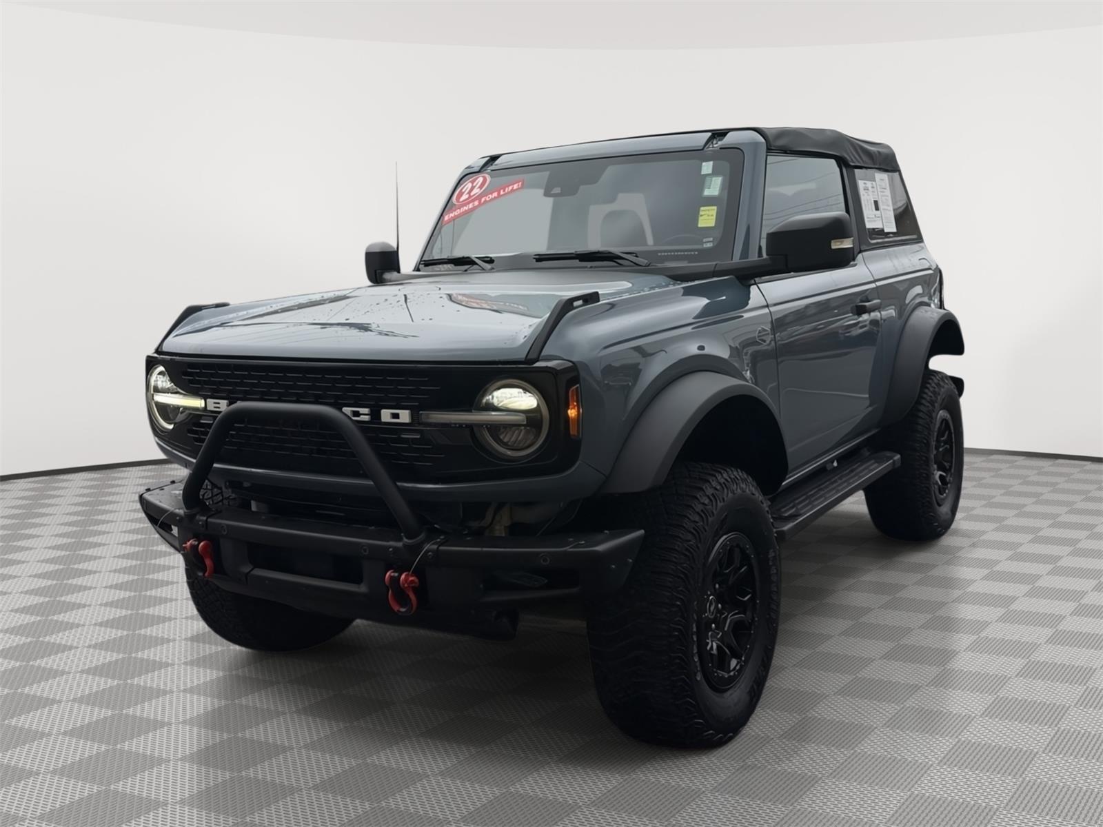 View vehicle photo 7