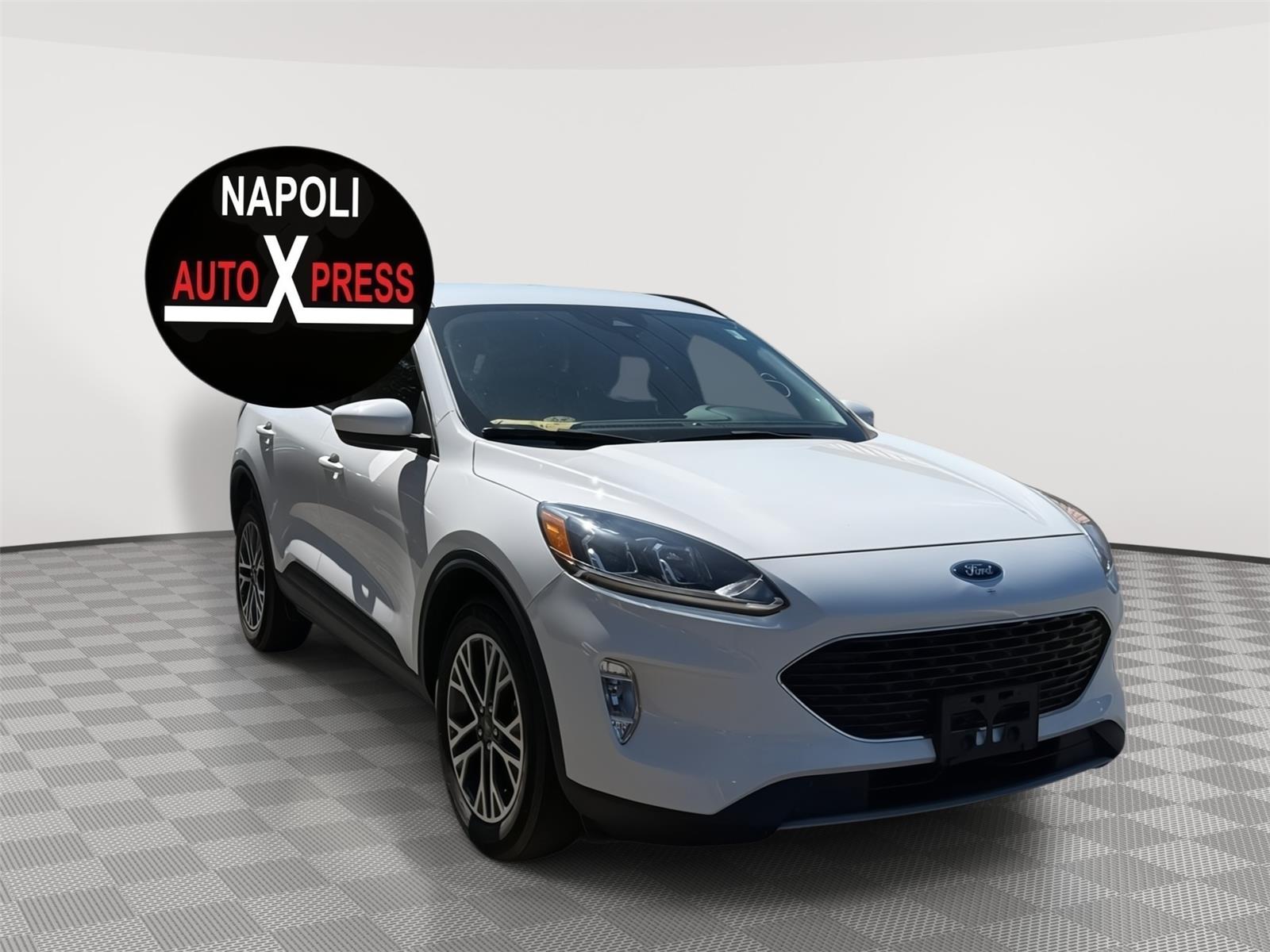 2020 Ford Escape Titanium AWD