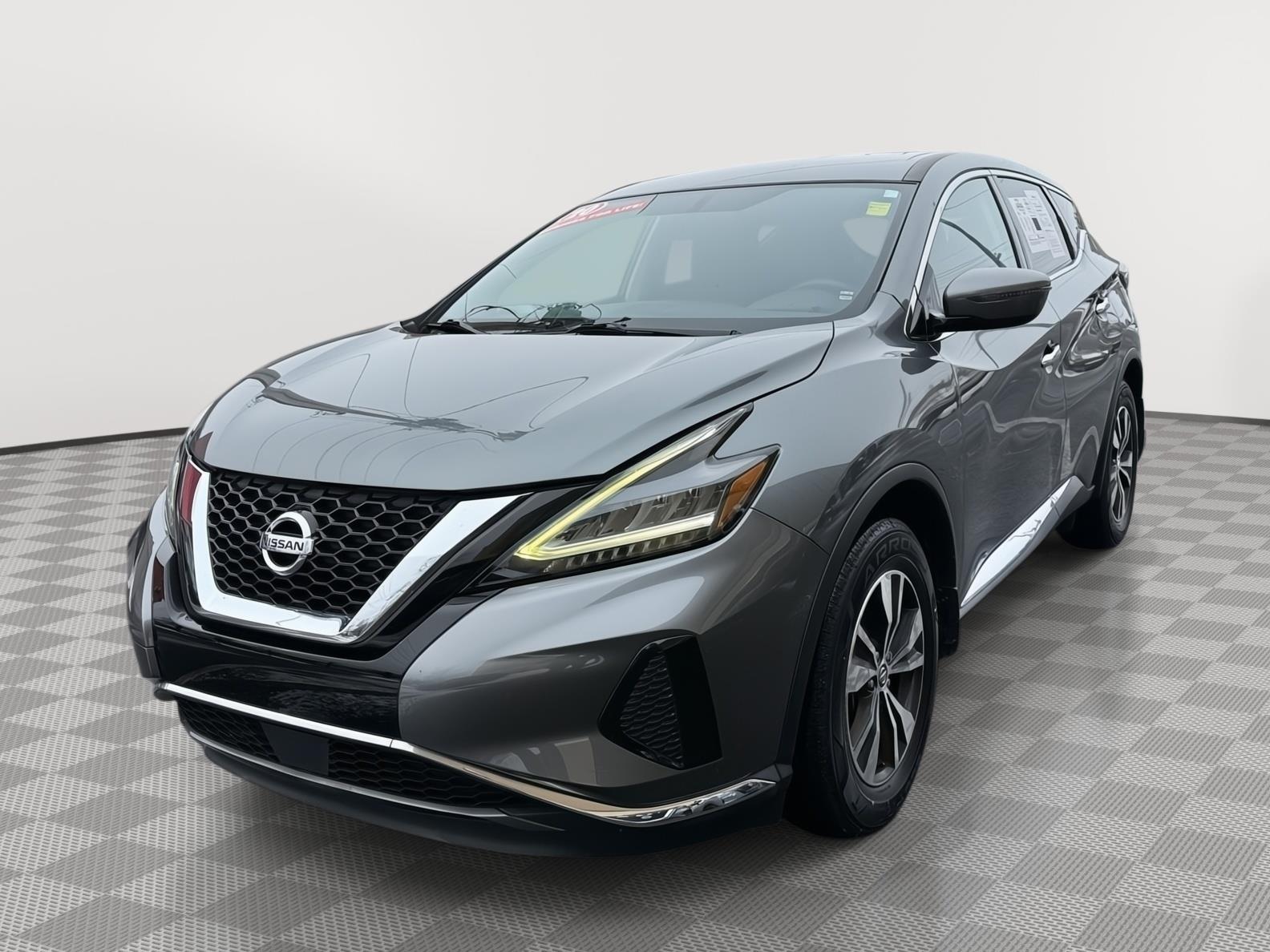 View vehicle photo 7