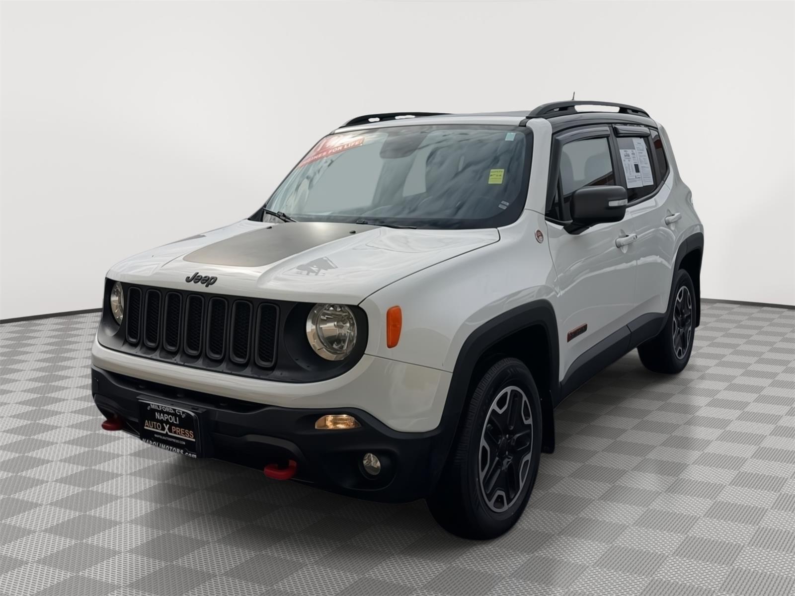 View vehicle photo 7